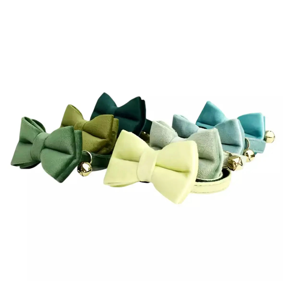 Collier en velours vert personnalisable pour chat