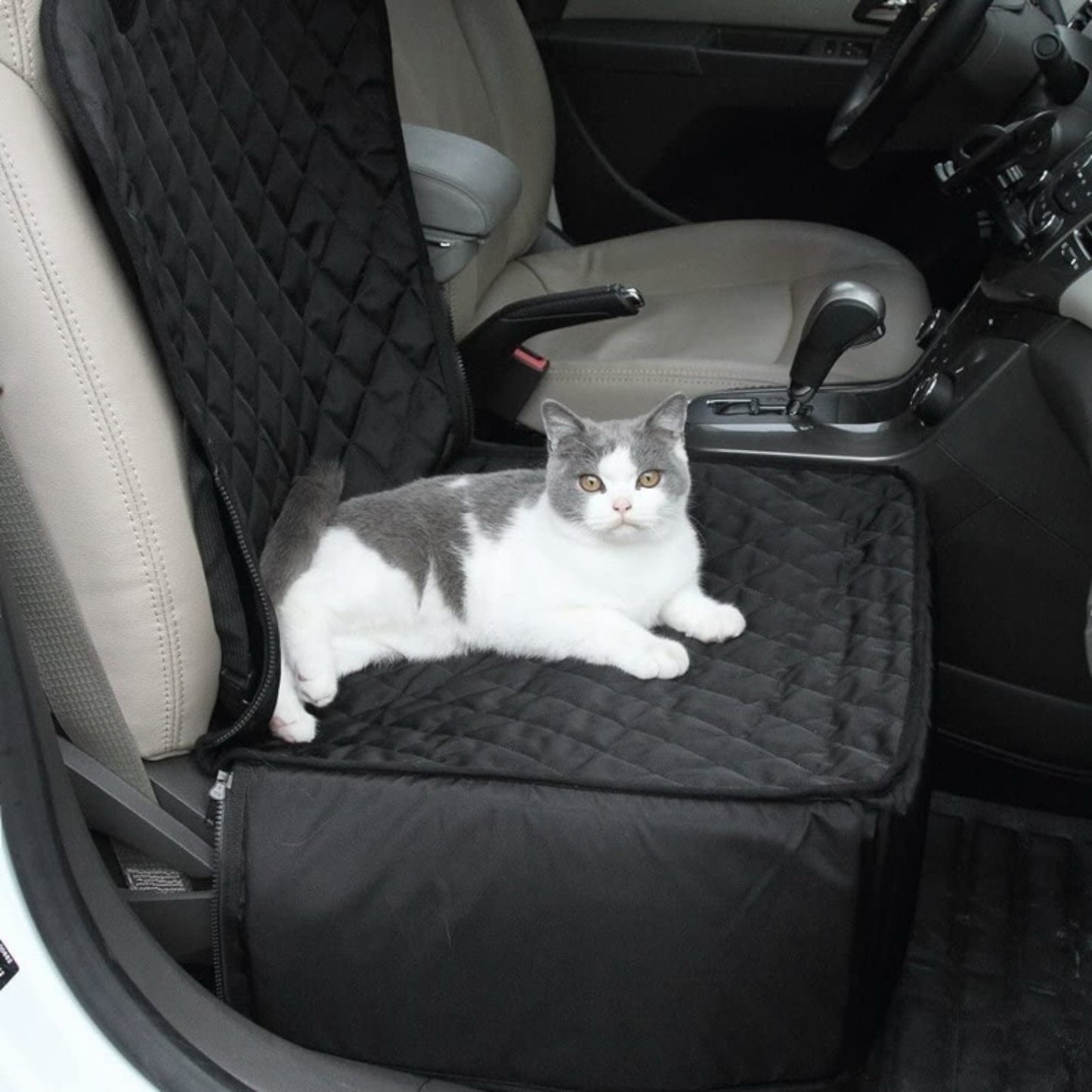 Housse pour chat sur siege de voiture
